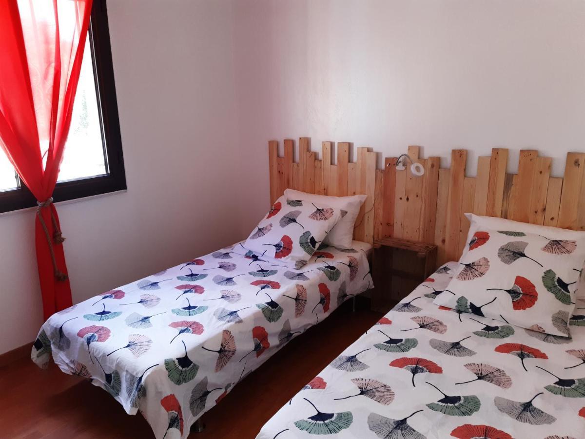 Sous Les Pins Gites Et Chambres D'Hotes Ла-Лонд-ле-Мор Екстер'єр фото